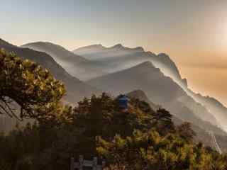 庐山_庐山旅游_中国十大名山_庐山云海壁纸图片_雾中庐山图片壁纸