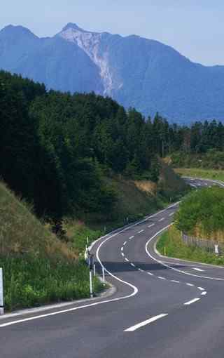 美丽的盘山公路风景手机壁纸