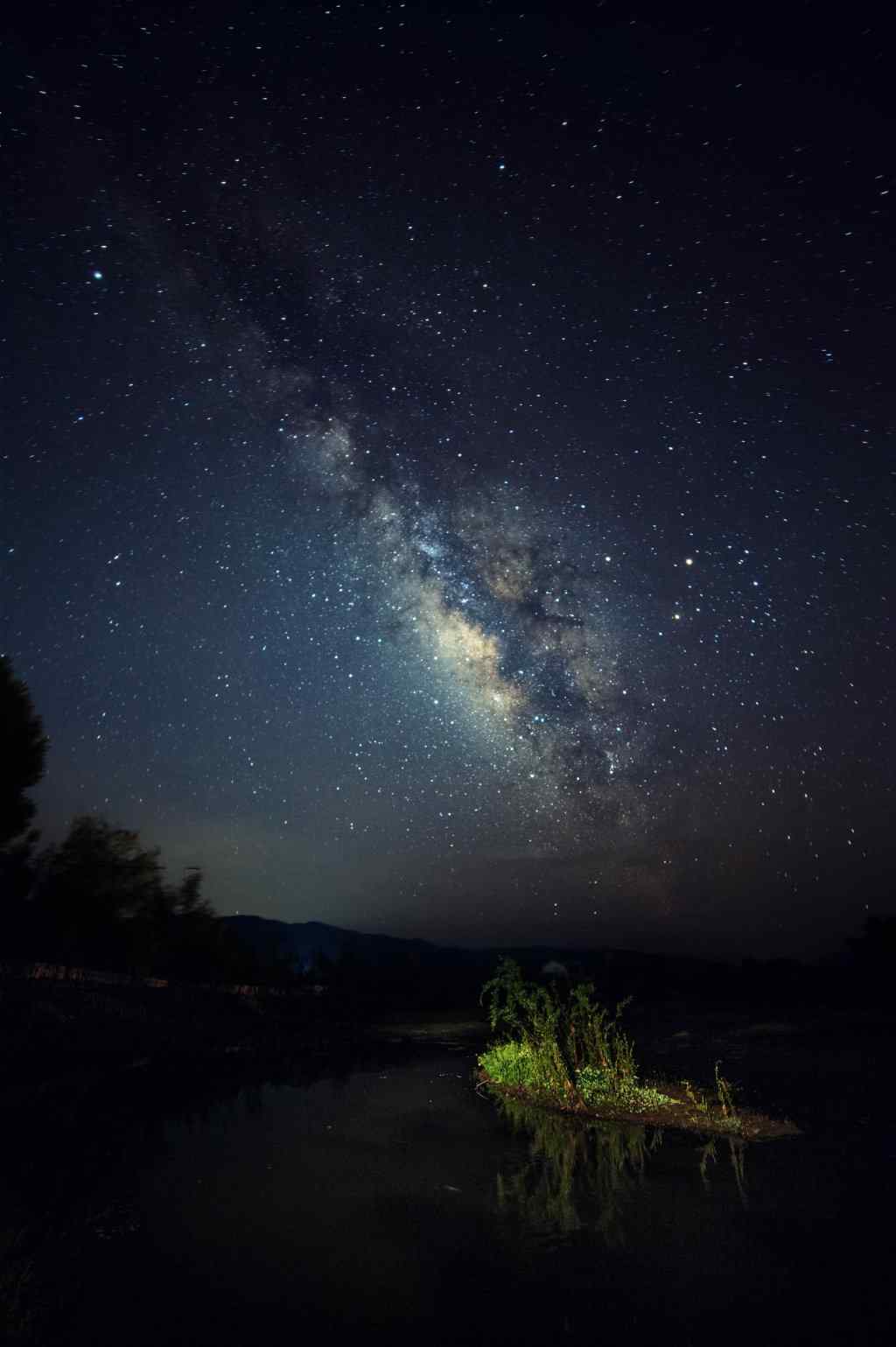 古镇星空唯美手机壁纸