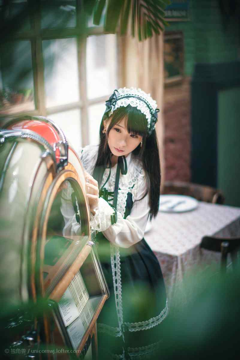 lolita洋装—少女可爱装扮手机壁纸