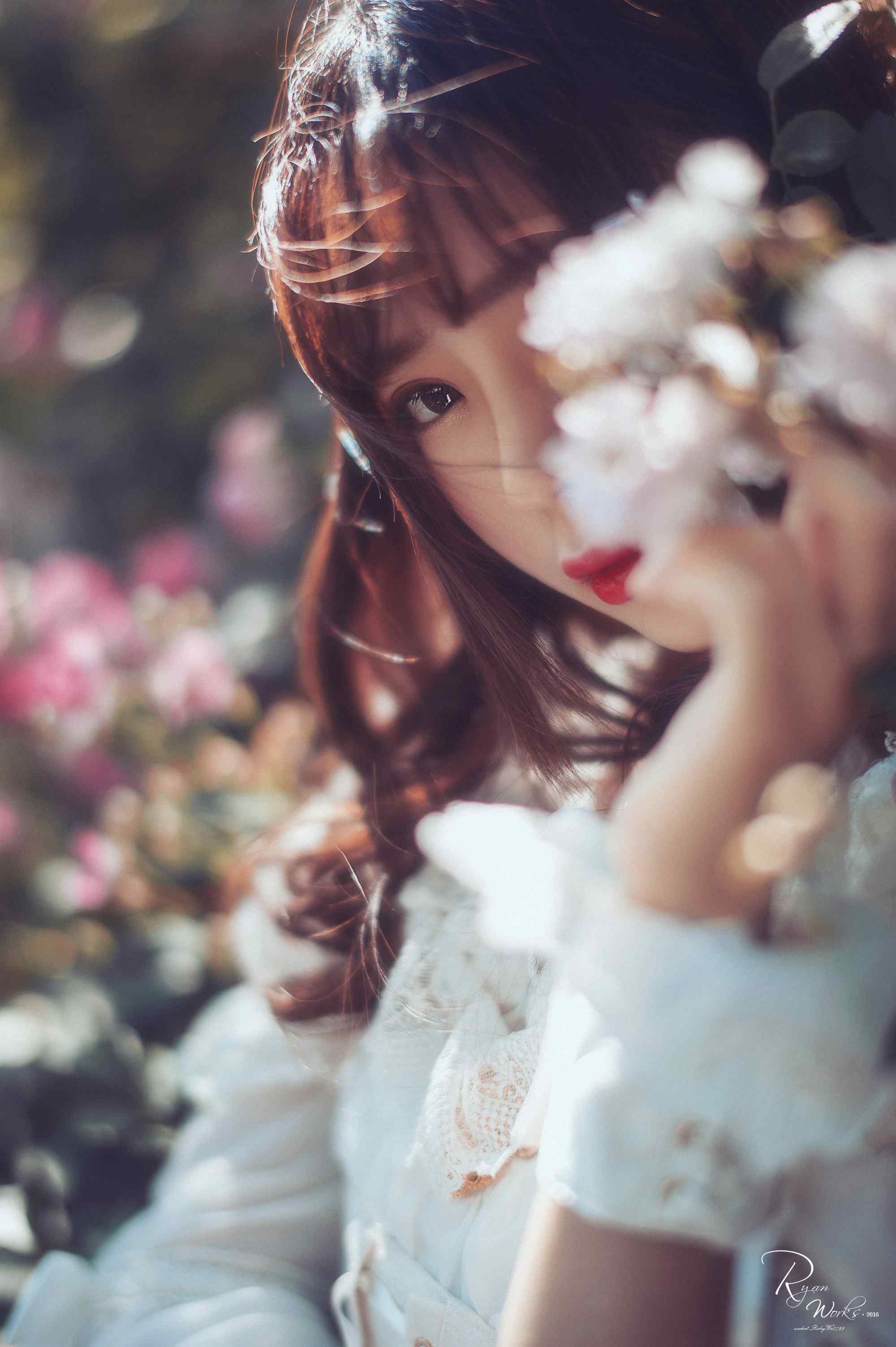 lolita洋装—少女美若桃花手机壁纸