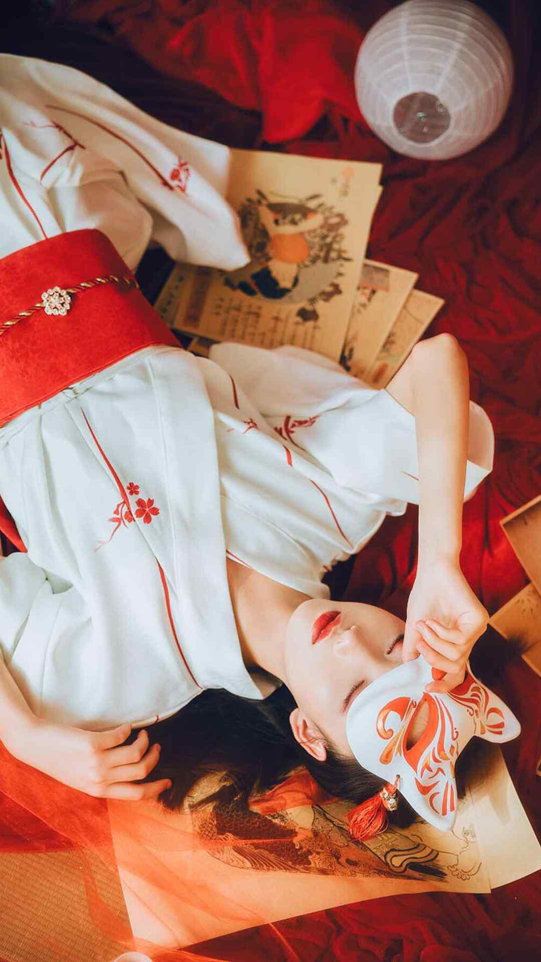 性感红唇和服美女私房写真图片手机壁纸