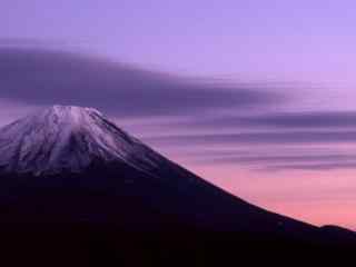 唯美意境日本富士山自然风光高清桌面壁纸