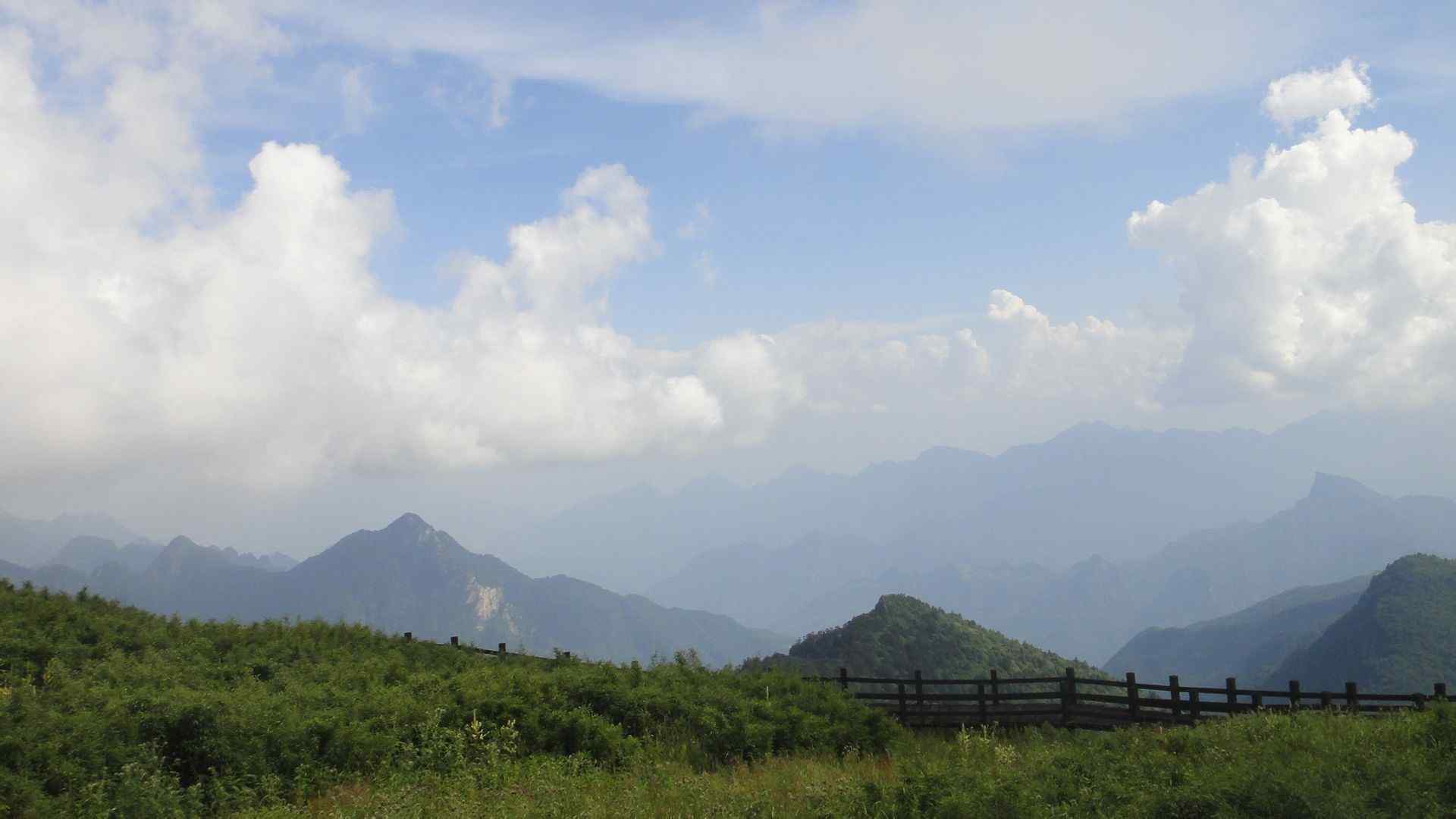 蔚蓝天空开云见日桌面壁纸 第三辑