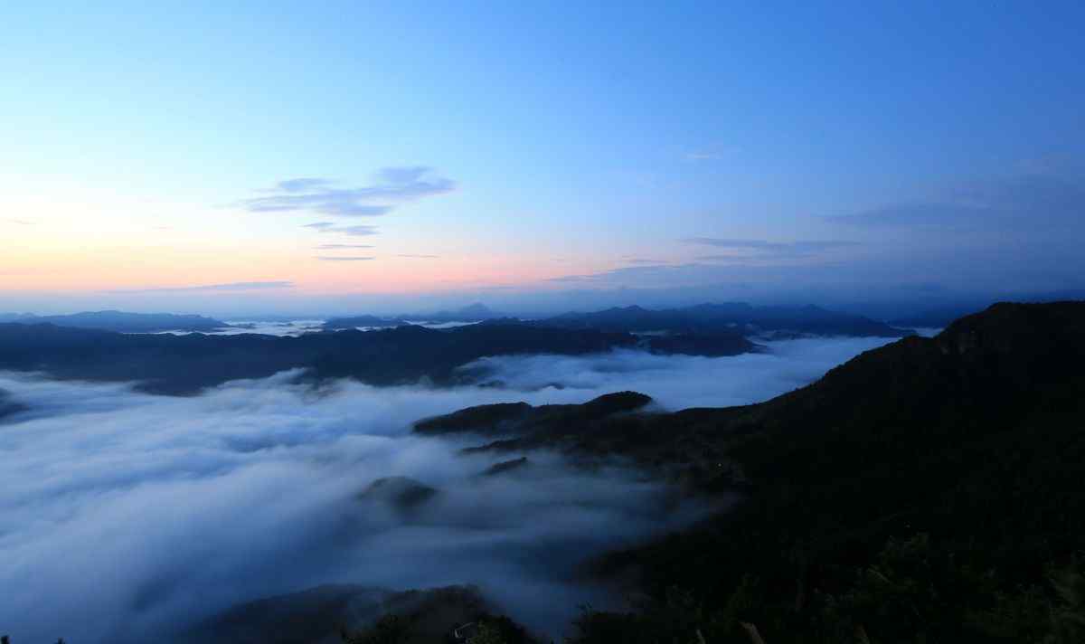 美丽的云海日出仙居景星岩景区风光桌面壁纸