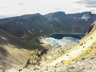 长白山绮丽山石风景壁纸图片下载