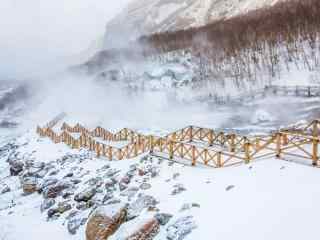 长白山雪中栈道风景图片壁纸