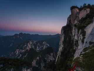 清晨的华山风景桌面壁纸