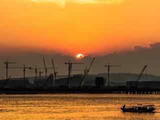 唯美夕阳下的一角风景图片桌面壁纸