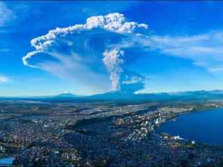 冰岛火山爆发瞬间风景图片