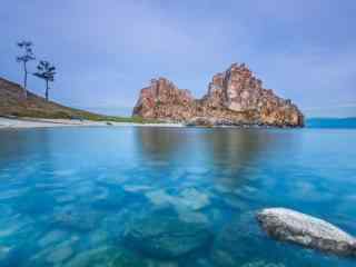 贝加尔湖悠悠湖水风景图片高清桌面壁纸