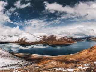 雪域西藏羊湖风景图片