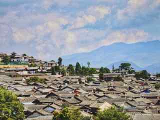 丽江古城唯美蓝天风景图片