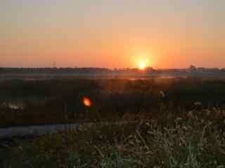 夕阳之下的辽河风景壁纸