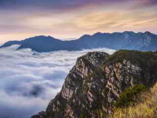 落日彩霞下的庐山风景桌面壁纸