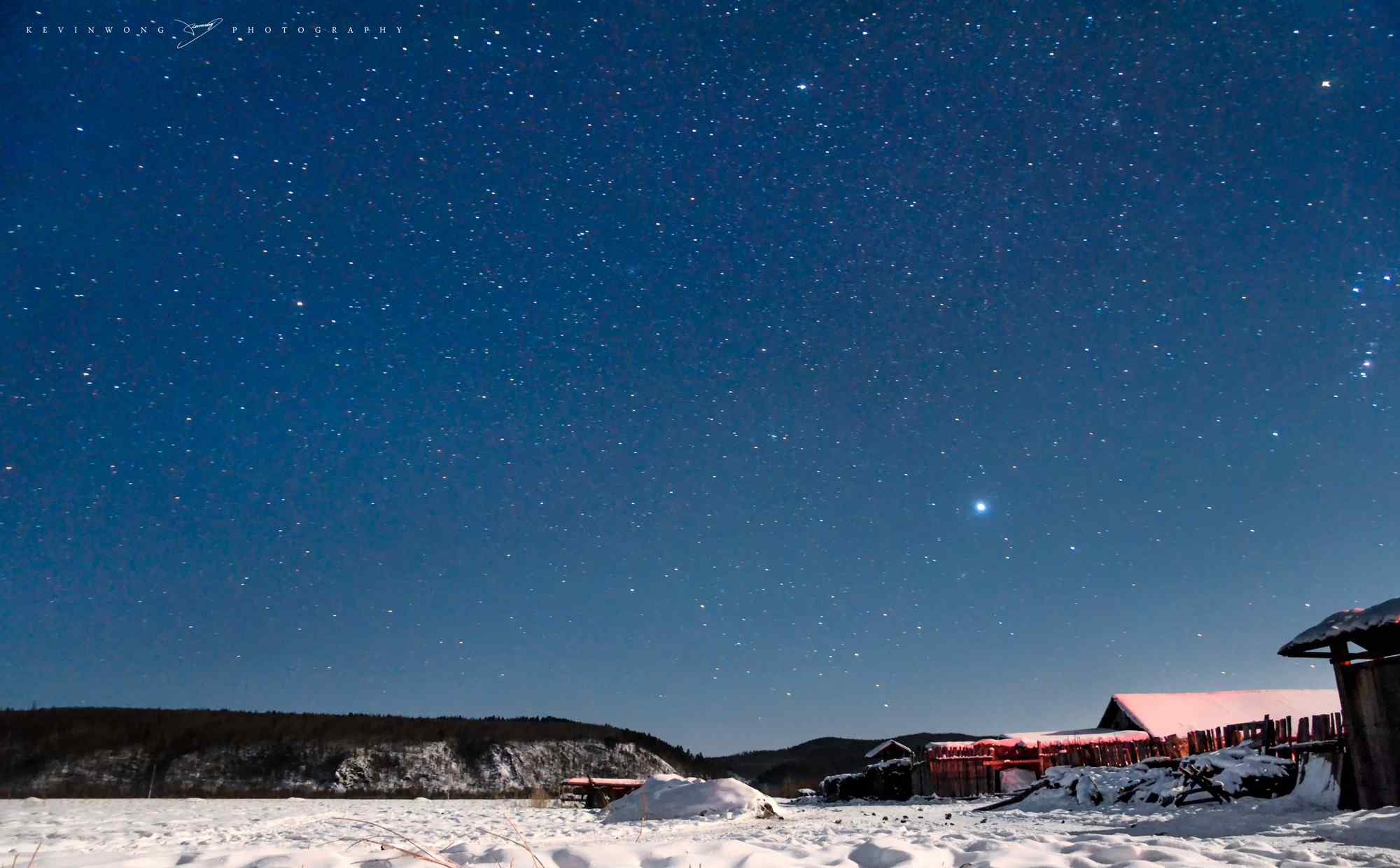 夜晚黑龙江唯美星空桌面壁纸