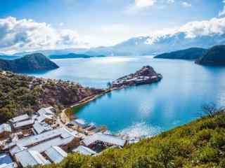 泸沽湖唯美水库风景图片