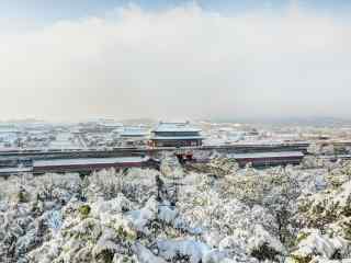 唯美好看的故宫雪景桌面壁纸