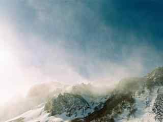 壮丽的长白山雪景高清壁纸